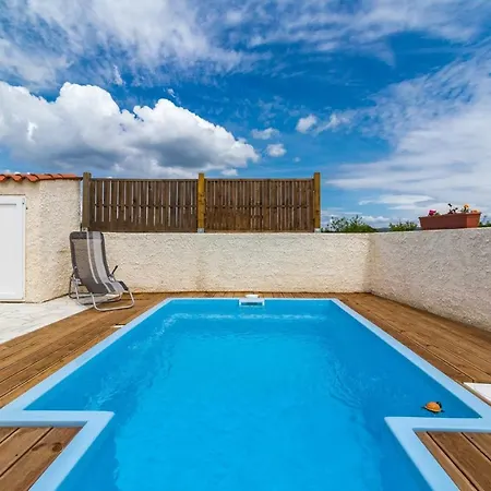 Ferienhaus House Blaz *
